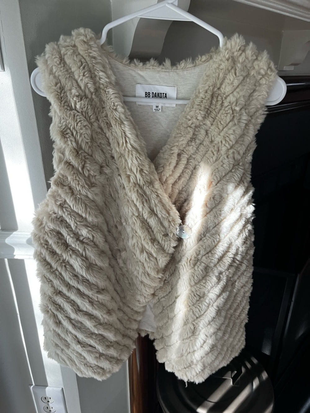 BB Dakota Neutral Cream Faux Fur Chevron Vest